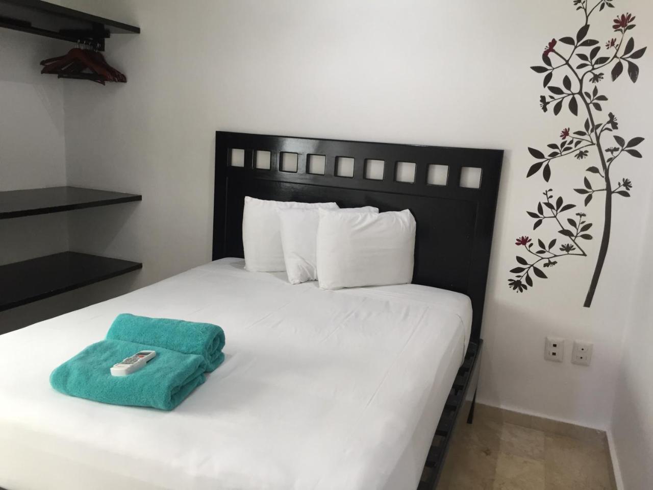 La Playa Condo Playa del Carmen Exterior photo